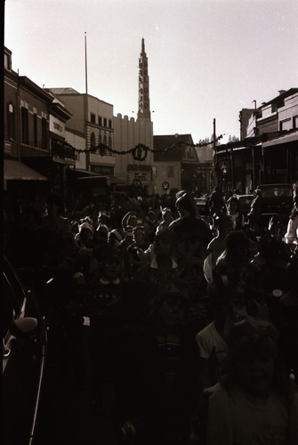 Click to see PIC 7-CARTER 30-18 of 103rd Donation Day Parade (PIC 7-CARTER 30)