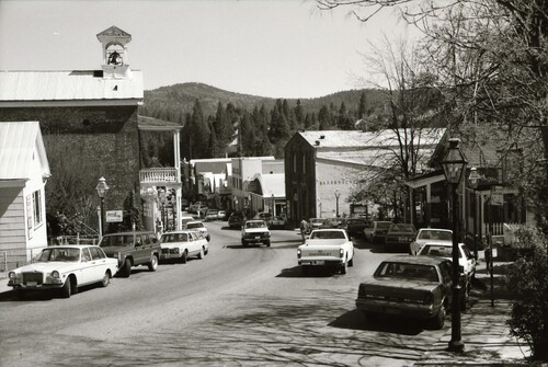 Click to see PIC 7-CARTER 81-15 of Broad Street - Nevada City (PIC 7-CARTER 81)