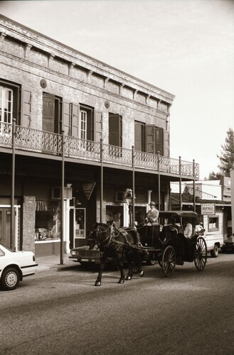 Click to see PIC 7-CARTER 82-15 of Carriage in Nevada City (PIC 7-CARTER 82)