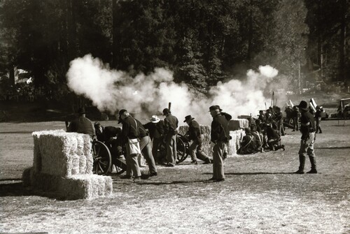 Click to see PIC 7-CARTER 49-9 of Civil War Battle Reenactment at Pioneer Park (PIC 7-CARTER 49)