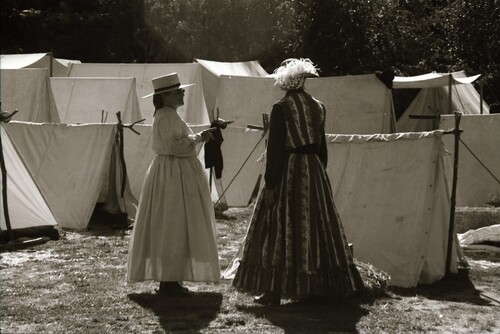 Click to see PIC 7-CARTER 49-10 of Civil War Battle Reenactment at Pioneer Park (PIC 7-CARTER 49)