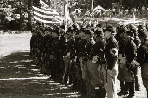 Click to see PIC 7-CARTER 49-22 of Civil War Battle Reenactment at Pioneer Park (PIC 7-CARTER 49)