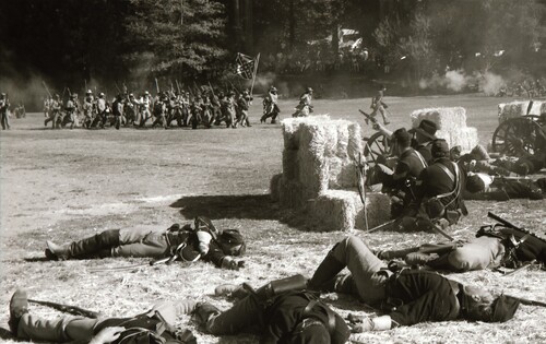 Click to see PIC 7-CARTER 49-28 of Civil War Battle Reenactment at Pioneer Park (PIC 7-CARTER 49)