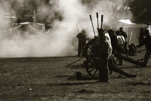 Click to see PIC 7-CARTER 49-41 of Civil War Battle Reenactment at Pioneer Park (PIC 7-CARTER 49)