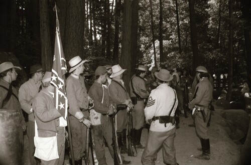 Click to see PIC 7-CARTER 61-10 of Civil War Reenactment at Pioneer Park (PIC 7-CARTER 61)