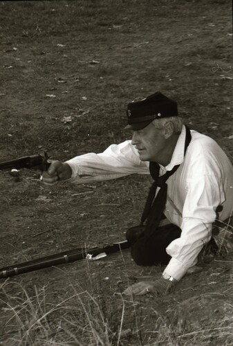Click to see PIC 7-CARTER 61-14 of Civil War Reenactment at Pioneer Park (PIC 7-CARTER 61)
