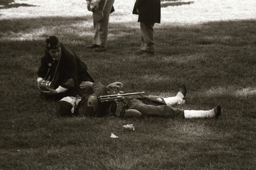 Click to see PIC 7-CARTER 61-21 of Civil War Reenactment at Pioneer Park (PIC 7-CARTER 61)