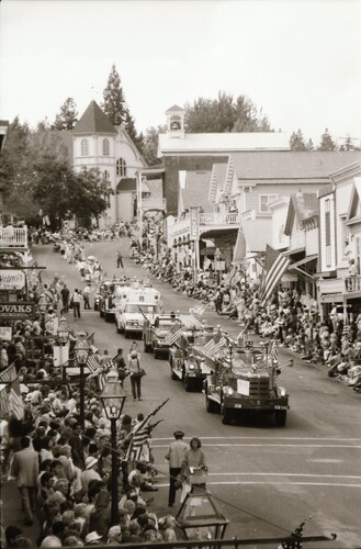 Click to view Constitution Day Parade (PIC 7-CARTER 57) Constitution Day Parade (PIC 7-CARTER 57)