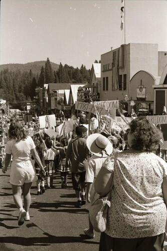Click to see PIC 7-CARTER 58-17 of Constitution Day Parade (PIC 7-CARTER 58)