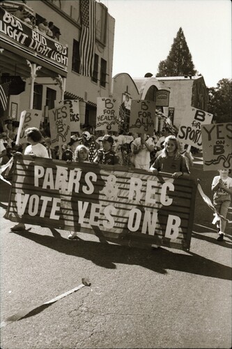 Click to see PIC 7-CARTER 58-24 of Constitution Day Parade (PIC 7-CARTER 58)