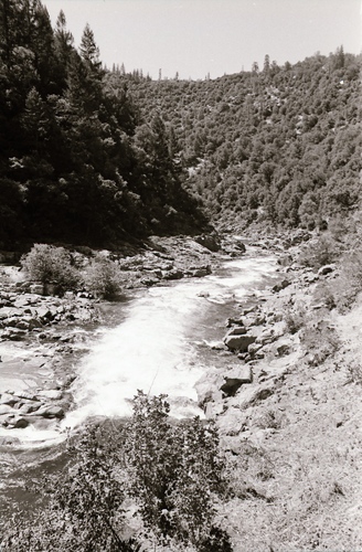 Click to see PIC 7-CARTER 22-29 of Deer Creek Mining Co. Gold Dredging (PIC 7-CARTER 22)