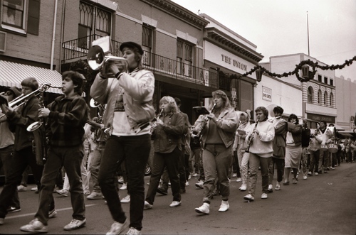 Click to see PIC 7-CARTER 6-12 of Donation Day Parade 1986 (PIC 7-CARTER 6)