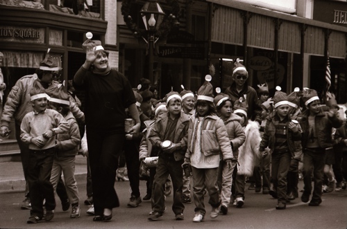 Click to see PIC 7-CARTER 6-18 of Donation Day Parade 1986 (PIC 7-CARTER 6)