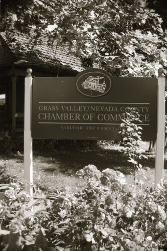 Click to see PIC 7-CARTER 85-20 of Downtown Grass Valley (PIC 7-CARTER 85)