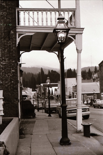 Click to see PIC 7-CARTER 14-9 of Downtown Nevada City - Broad Street (PIC 7-CARTER 14)