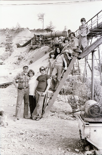 Click to see PIC 7-CARTER 24-3 of Gold Sluicing and Dredging (PIC 7-CARTER 24)