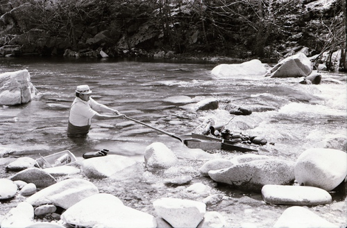 Click to see PIC 7-CARTER 24-11 of Gold Sluicing and Dredging (PIC 7-CARTER 24)