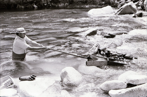 Click to see PIC 7-CARTER 24-13 of Gold Sluicing and Dredging (PIC 7-CARTER 24)