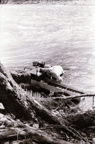 Click to see PIC 7-CARTER 24-25 of Gold Sluicing and Dredging (PIC 7-CARTER 24)