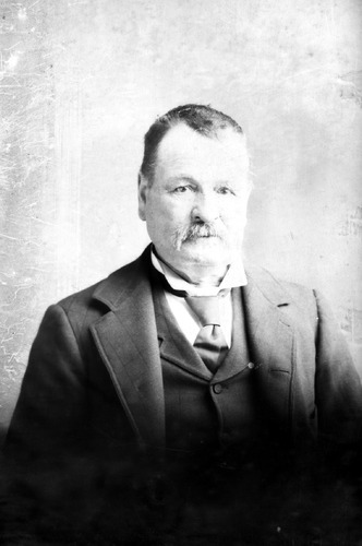 Click to view Moore Glass Plate Collection (GP-) Moore Glass Plate Collection (GP-)