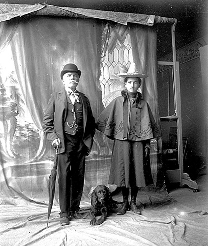 Click to see GP-1 of Moore Glass Plate Collection (GP-)