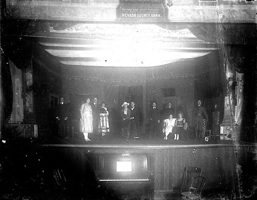 Click to see GP-8X10-42 of Moore Glass Plate Collection (GP-)