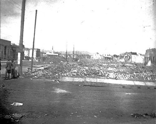Click to see GP-42 of Moore Glass Plate Collection (GP-)