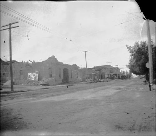 Click to see GP-44 of Moore Glass Plate Collection (GP-)