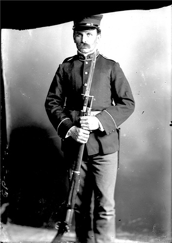 Click to see GP-46 of Moore Glass Plate Collection (GP-)