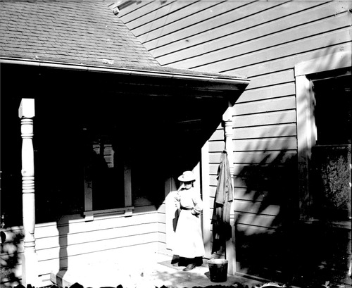 Click to see GP-66 of Moore Glass Plate Collection (GP-)