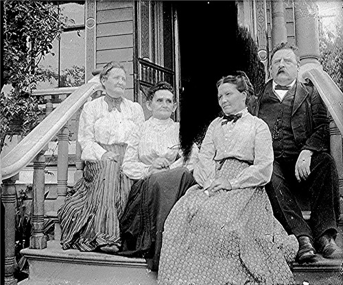 Click to see GP-69 of Moore Glass Plate Collection (GP-)
