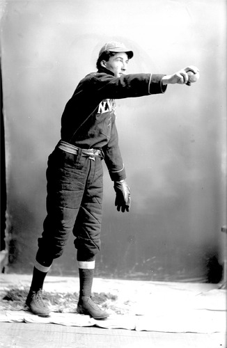 Click to see GP-132 of Moore Glass Plate Collection (GP-)