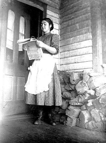 Click to see GP-154 of Moore Glass Plate Collection (GP-)