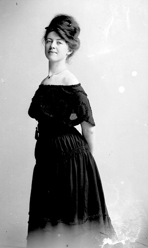 Click to see GP-158 of Moore Glass Plate Collection (GP-)
