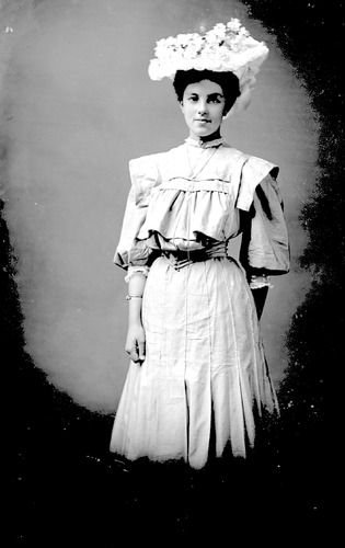 Click to see GP-227 of Moore Glass Plate Collection (GP-)
