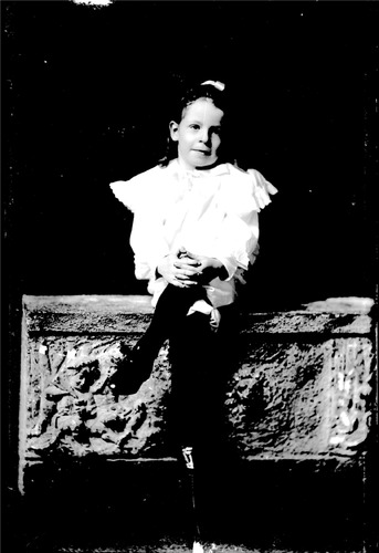 Click to see GP-232 of Moore Glass Plate Collection (GP-)