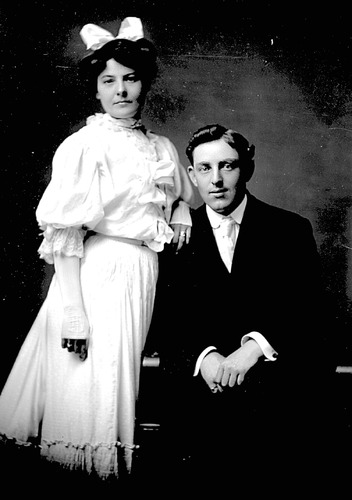 Click to see GP-262 of Moore Glass Plate Collection (GP-)