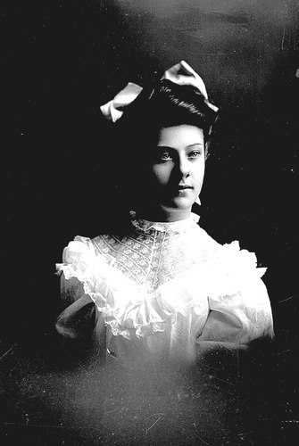 Click to see GP-268 of Moore Glass Plate Collection (GP-)