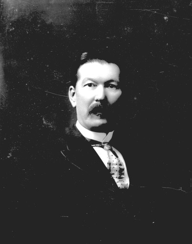 Click to see GP-272 of Moore Glass Plate Collection (GP-)