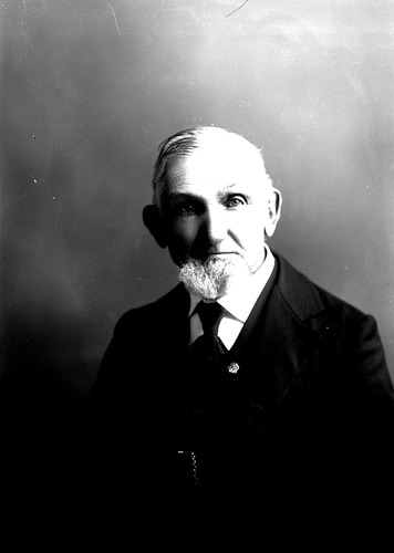 Click to see GP-275 of Moore Glass Plate Collection (GP-)