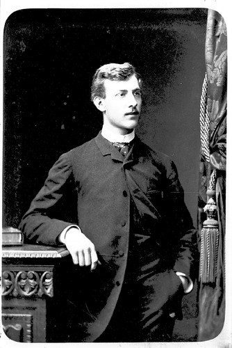 Click to see GP-291 of Moore Glass Plate Collection (GP-)