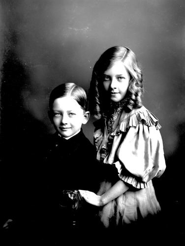 Click to see GP-326 of Moore Glass Plate Collection (GP-)