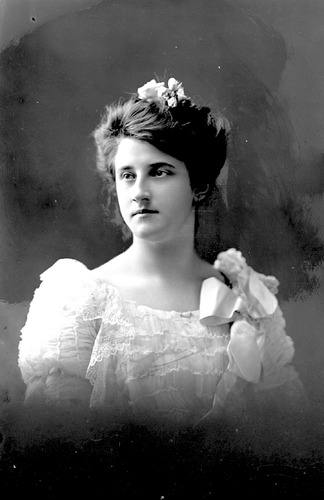 Click to see GP-367 of Moore Glass Plate Collection (GP-)