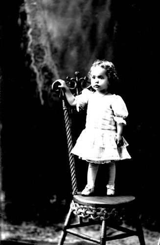 Click to see GP-375 of Moore Glass Plate Collection (GP-)