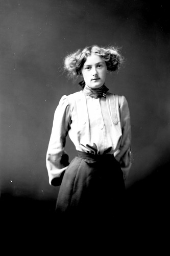 Click to see GP-413 of Moore Glass Plate Collection (GP-)