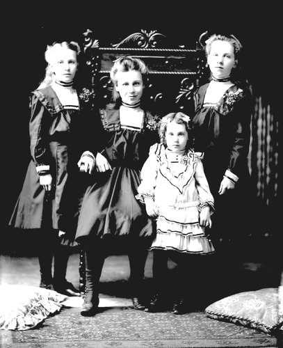Click to see GP-416 of Moore Glass Plate Collection (GP-)