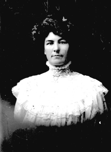 Click to see GP-425 of Moore Glass Plate Collection (GP-)