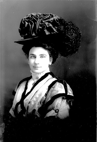Click to see GP-479 of Moore Glass Plate Collection (GP-)