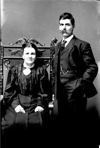Click to see GP-485 of Moore Glass Plate Collection (GP-)