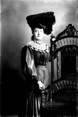 Click to see GP-496 of Moore Glass Plate Collection (GP-)